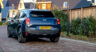 De Nieuwe MINI Cooper Electric en MINI Aceman: Elektrisch Rijden met Karakter.